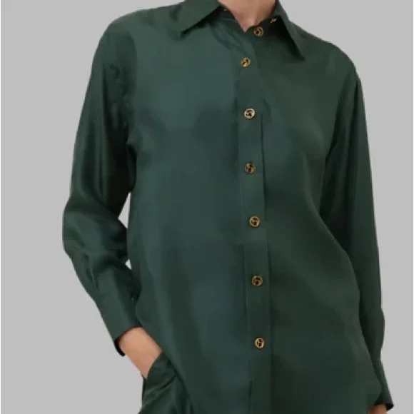 Elegant Dark Green Button-Up Shirt - Picture 1 of 3